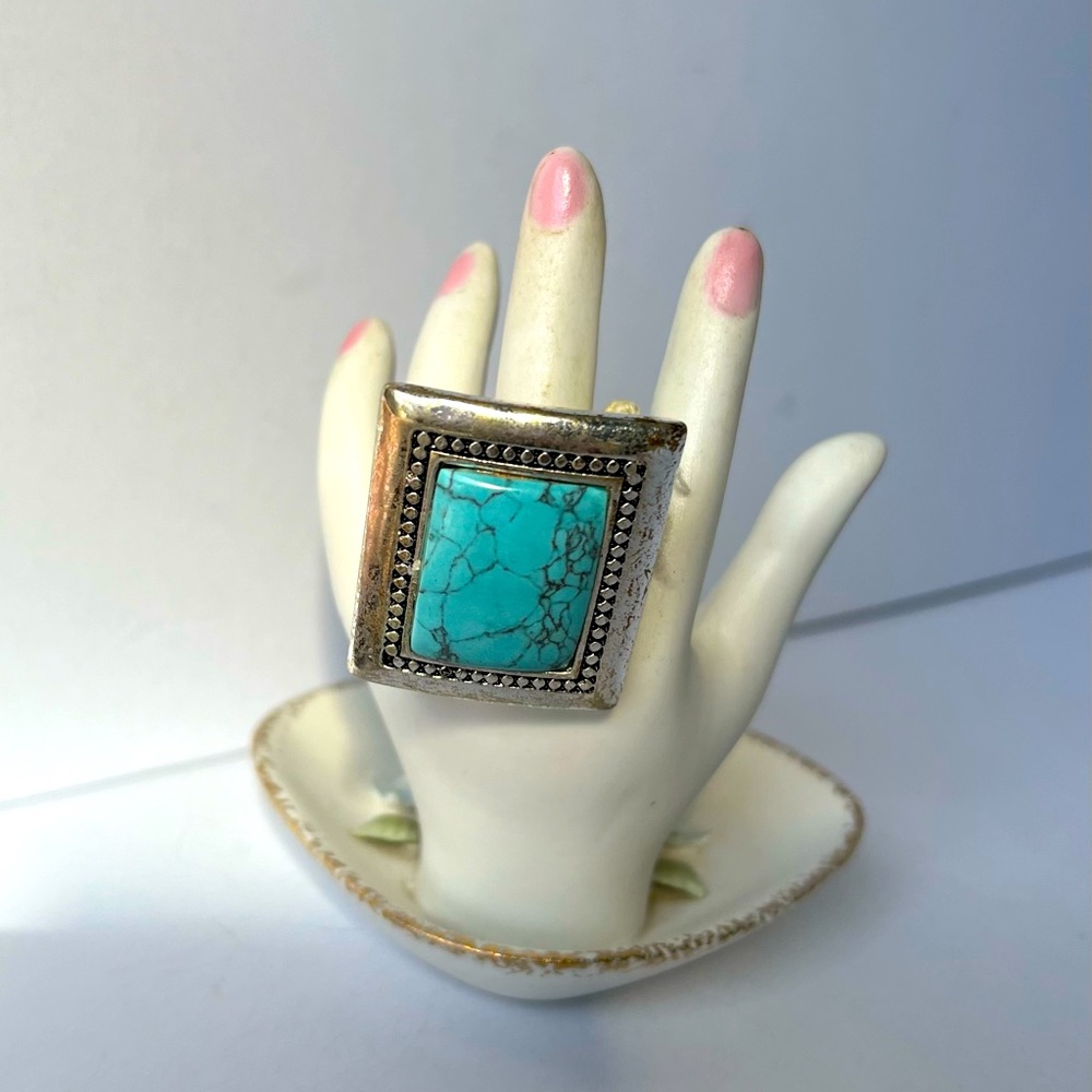 Faux turquoise stretchy ring